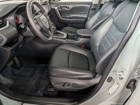 Certified 2022 Toyota RAV4 XLE Premium FWD image 11