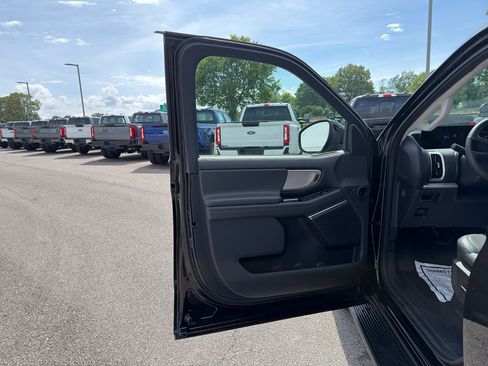 New 2026 Ford Expedition Active RWD image 19