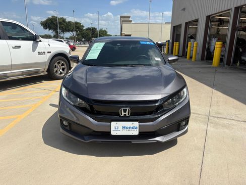 Used 2019 Honda Civic Sport image 3