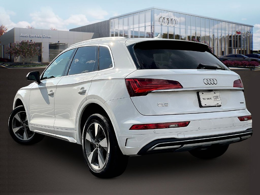 Used 2023 Audi Q5 2.0T Premium Plus w/ Premium Plus Package AWD/4WD image 5