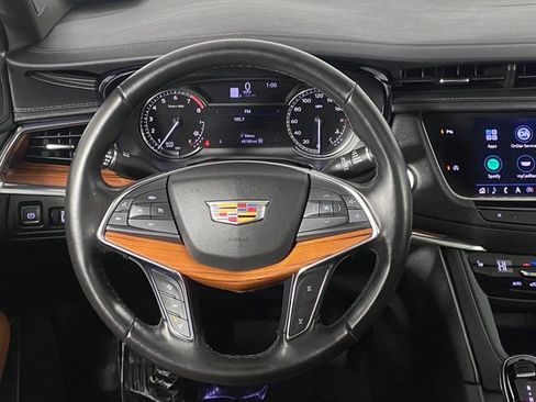 Certified 2020 Cadillac XT5 Premium Luxury w/ LPO, Floor Liner Package image 16