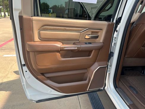 Used 2019 RAM 3500 Limited AWD/4WD image 21