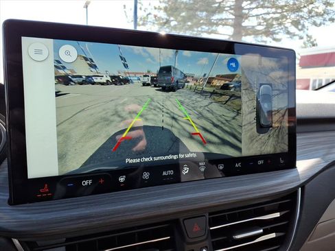 Used 2024 Ford Escape Platinum w/ Premium Technology Package image 20