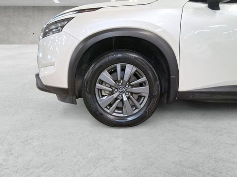 Certified 2023 Nissan Pathfinder SV image 23