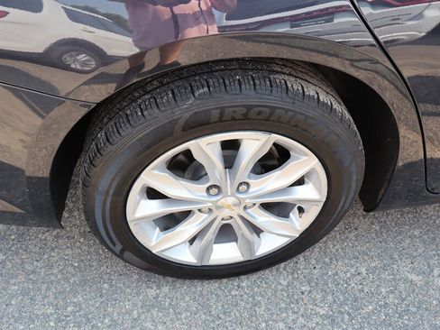 Used 2023 Chevrolet Malibu LT FWD image 8