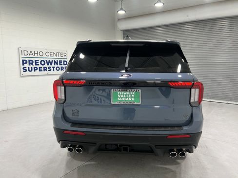 Used 2025 Ford Explorer ST w/ Sun And Sound Package AWD/4WD image 7