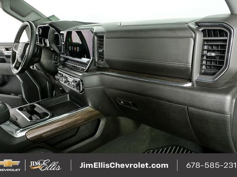 Used 2024 Chevrolet Silverado 3500 LT w/ All Star Edition image 23