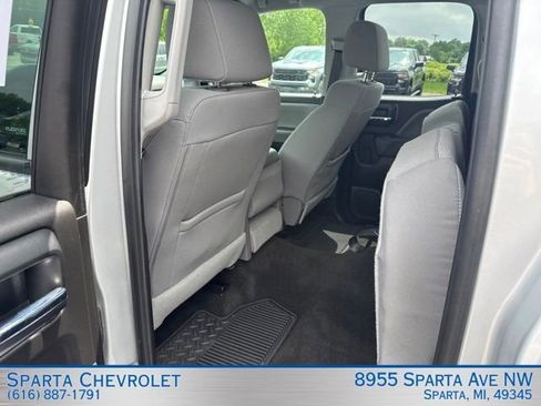 Used 2017 Chevrolet Silverado 1500 Custom w/ Custom Convenience Package AWD/4WD image 29