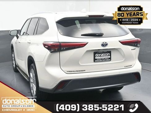 Used 2021 Toyota Highlander Limited image 4