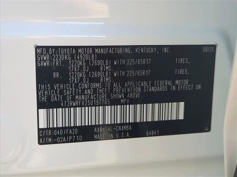 New 2025 Toyota RAV4 XLE image 28