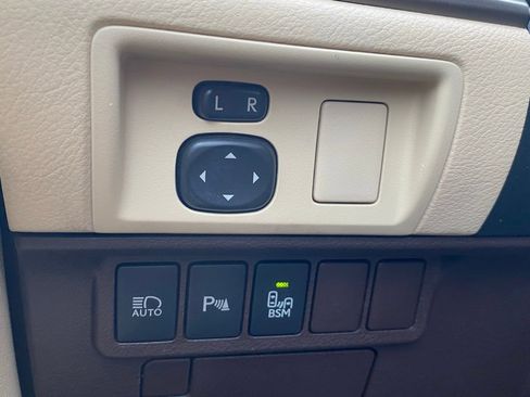 Used 2018 Lexus ES 350 image 26