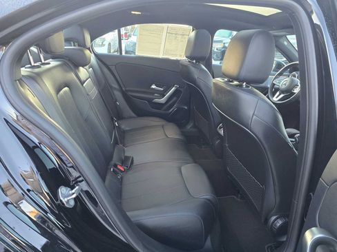 Used 2022 Mercedes-Benz A 220 4MATIC image 12
