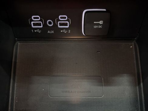 Used 2024 Jeep Grand Cherokee L Limited w/ Luxury Tech Group II image 49