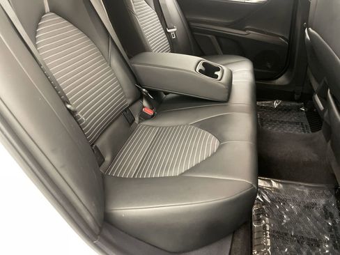 Used 2024 Toyota Camry SE FWD image 20