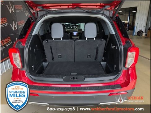 Used 2024 Ford Explorer XLT w/ Equipment Group 202A AWD/4WD image 8