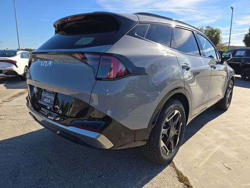 New 2026 Kia Sportage SX FWD image 8