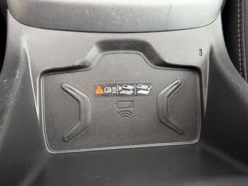 Used 2017 Chevrolet Colorado ZR2 image 30