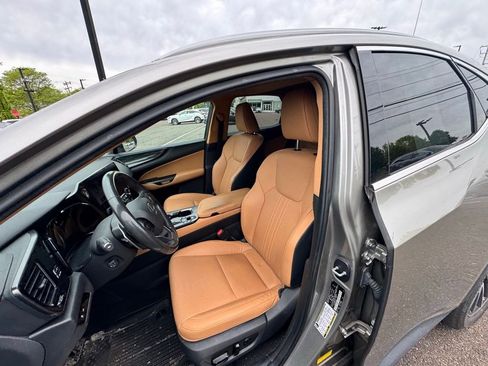 Used 2023 Lexus NX 350 AWD image 7