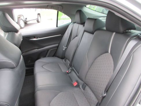 Used 2024 Toyota Camry XSE w/ Cold Weather Package FWD image 21