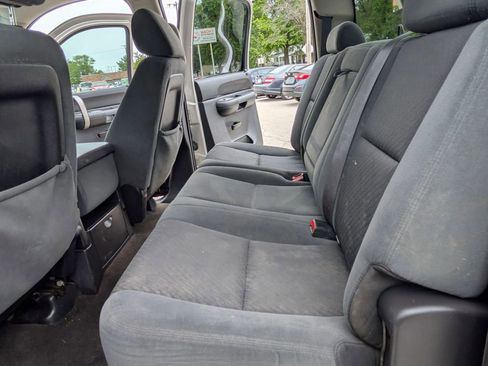 Used 2009 GMC Sierra 2500 W/T AWD/4WD image 12