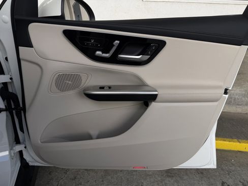 Certified 2025 Mercedes-Benz GLC 300 4MATIC image 20