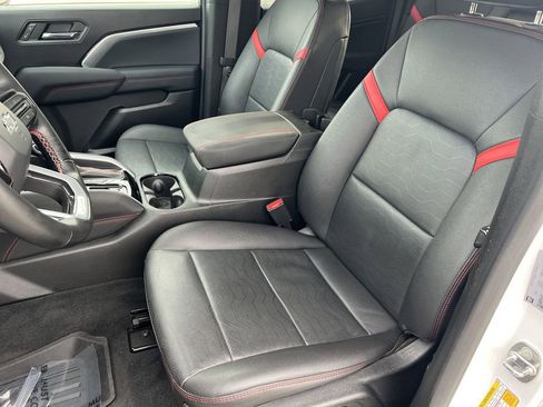 Used 2023 Chevrolet Colorado Z71 w/ Z71 Convenience Package 2 image 21