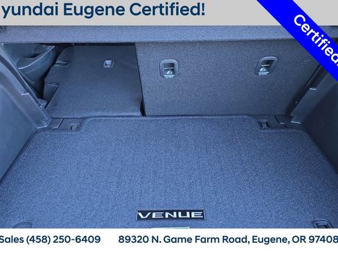 Used 2025 Hyundai Venue SE FWD image 19