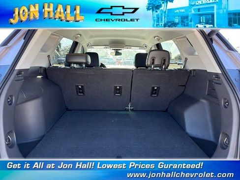 Used 2018 GMC Terrain SLT w/ Preferred Package image 11