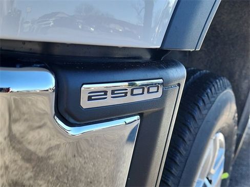 New 2026 GMC Sierra 2500 Pro image 9