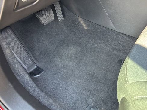 New 2026 Jeep Cherokee Laredo AWD/4WD image 17