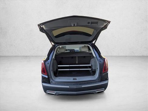Used 2021 Cadillac XT5 Premium Luxury w/ LPO, Floor Liner Package image 8