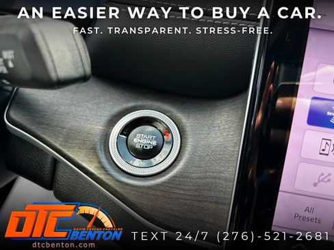 Used 2025 Jeep Grand Cherokee L Limited w/ Luxury Tech Group II AWD/4WD image 18