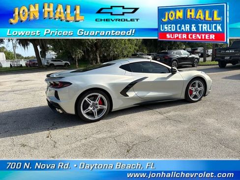Used 2021 Chevrolet Corvette Stingray Preferred Cpe w/ Battery Protection Package RWD image 11