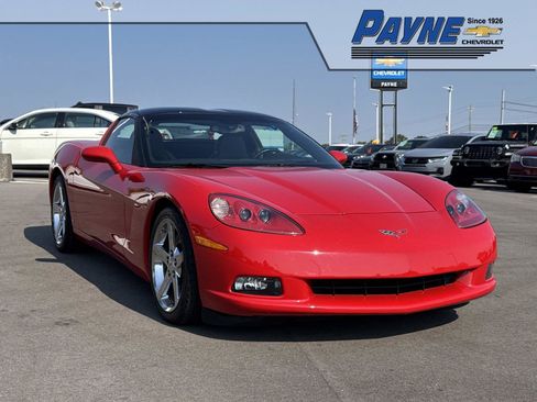 Used 2007 Chevrolet Corvette Coupe w/ Preferred Equipment Group image 1