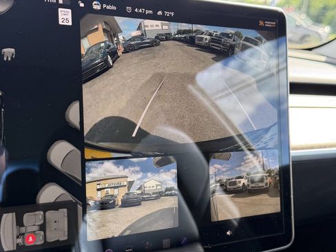 Used 2020 Tesla Model 3 Standard Range RWD image 22