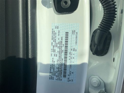 New 2026 Ford F250 Lariat w/ Black Appearance Package image 18