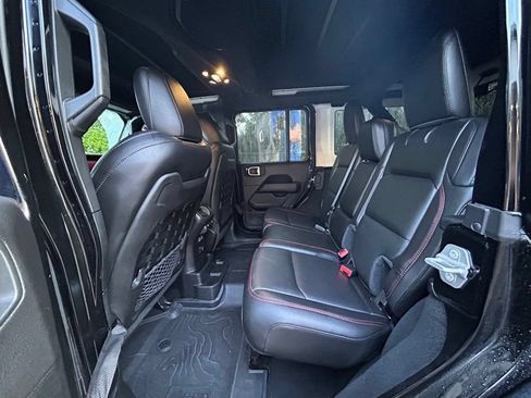 Used 2020 Jeep Wrangler Unlimited Rubicon AWD/4WD image 33