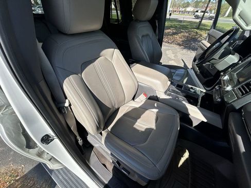 Used 2021 Ford Expedition Limited image 22