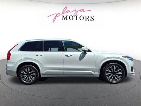 Used 2020 Volvo XC90 T6 Momentum AWD/4WD image 4