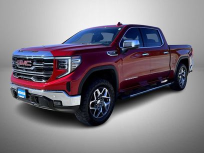 Used 2024 GMC Sierra 1500 SLT w/ SLT Convenience Package