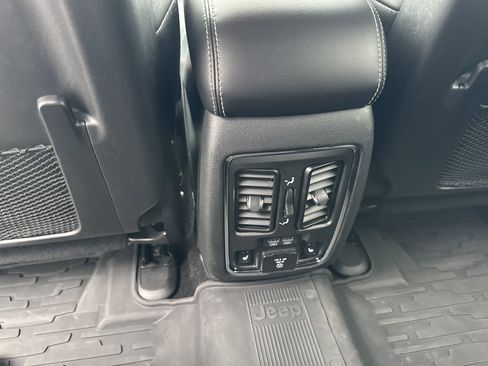 Used 2021 Jeep Grand Cherokee Limited w/ Quick Order Package 28K 80th image 13