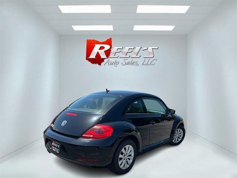 Used 2013 Volkswagen Beetle 2.5 FWD image 7