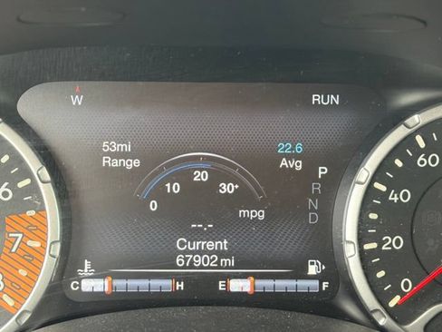 Used 2023 Jeep Renegade Trailhawk AWD/4WD image 32
