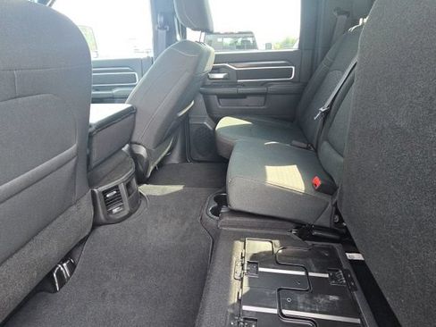 Used 2025 RAM 2500 Big Horn AWD/4WD image 13
