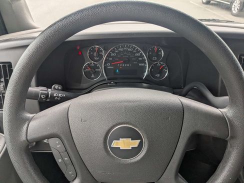 Used 2024 Chevrolet Express 2500 w/ Driver Convenience Package RWD image 27