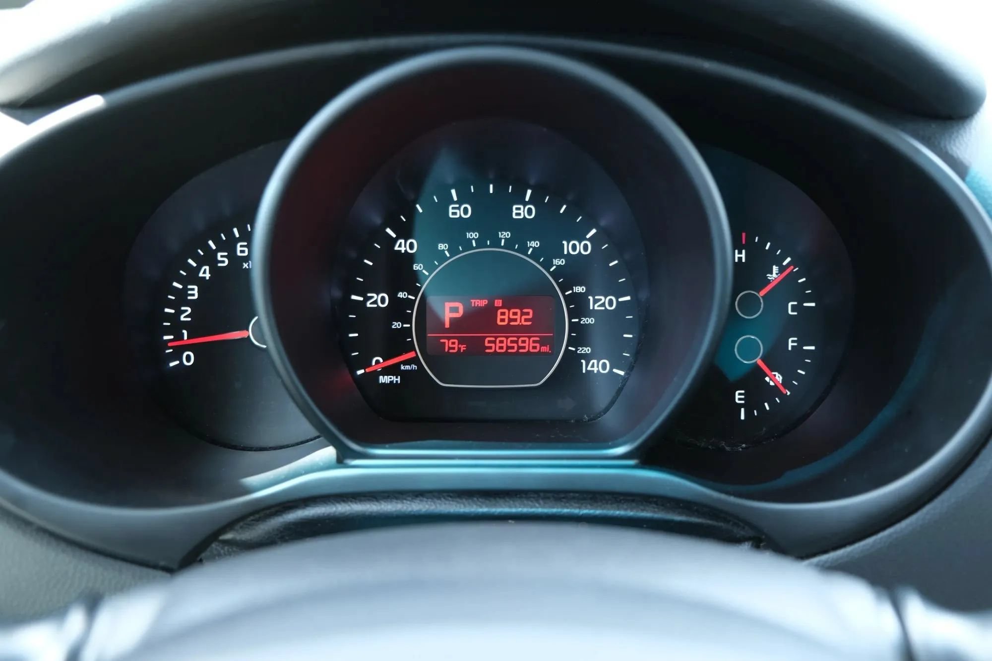 Used 2016 Kia Soul + FWD image 37