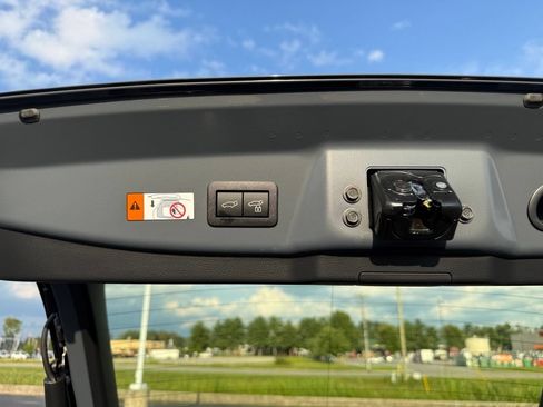 Certified 2024 Toyota Prius Limited w/ Limited Premium Package FWD image 36