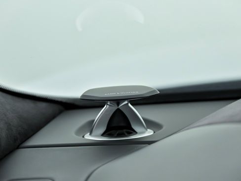 Used 2020 Lamborghini Urus image 28