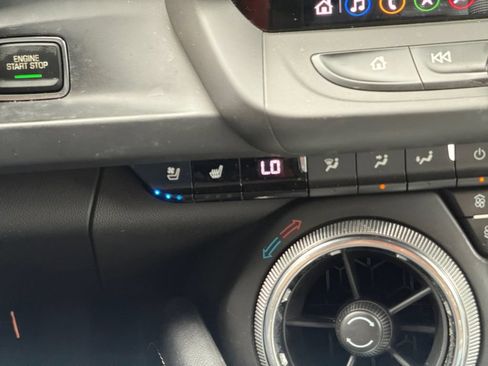 Used 2020 Chevrolet Camaro SS RWD image 20