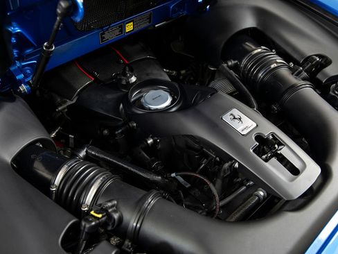 Certified 2019 Ferrari 488 Pista Spider RWD image 37